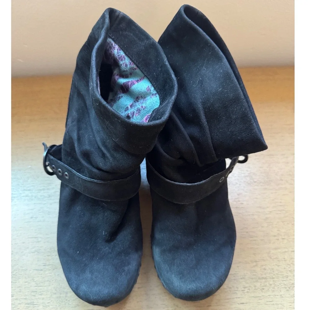 Dansko Y2K Suede Studded Slouchy Ankle Boots Buckle Strap Clog Heel Size 40